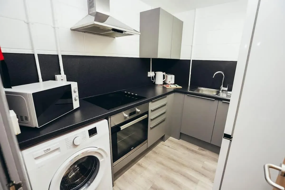 דירה שפילד 1Br City Centre Apt, Self Check In, Wifi, By Derbnb